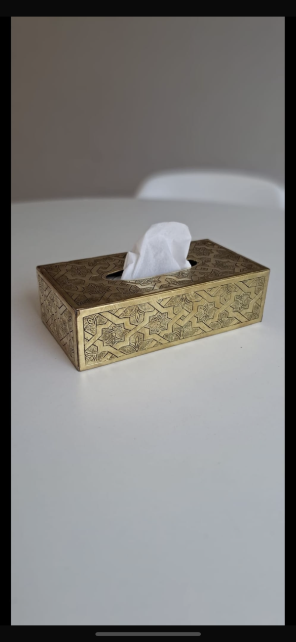 Goudkleurige tissuehouder