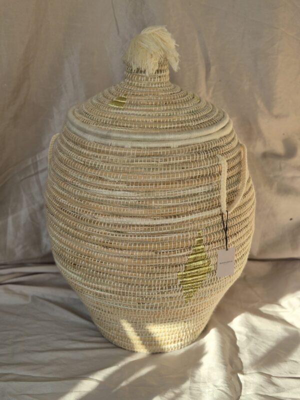 Handgemaakte opbergmand (goude details)