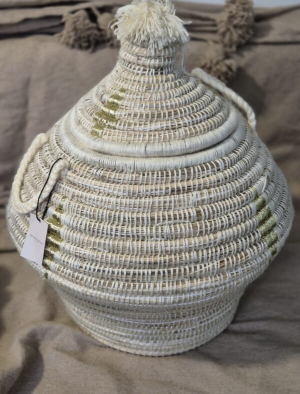 Handgemaakte opbergmand rond